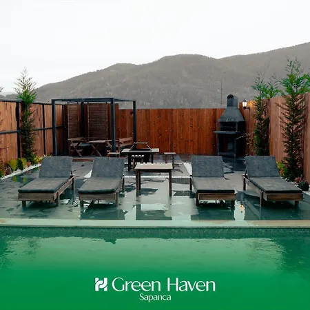 Green Haven Chalet *